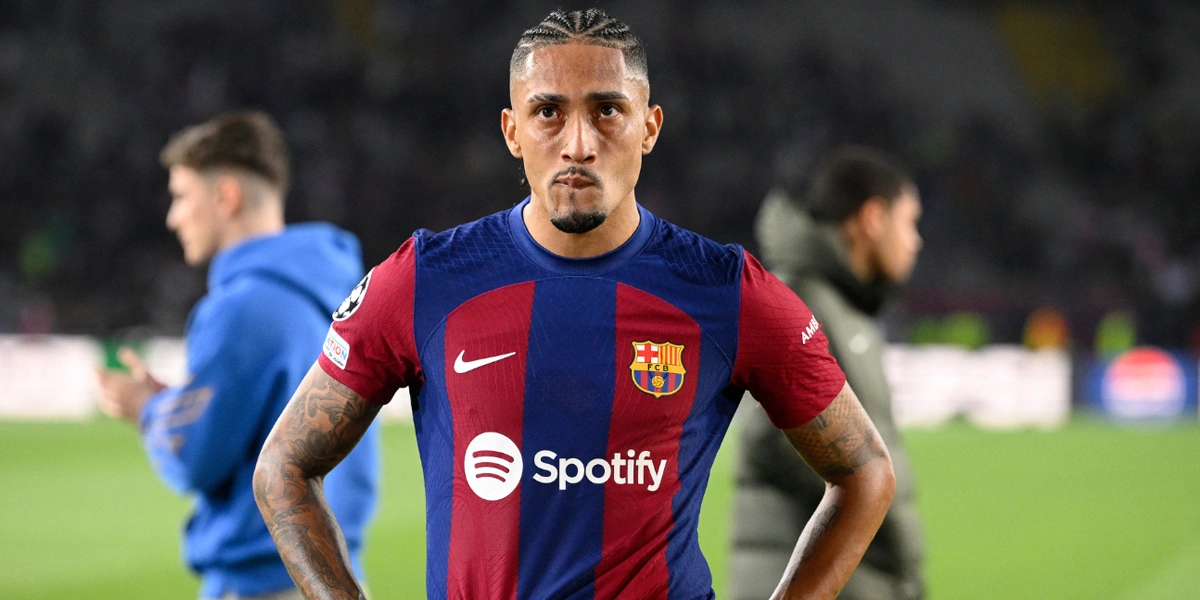 Raphinha Soroti Wasit LaLiga: Barcelona Merasa Diperlakukan dengan Aturan Berbeda